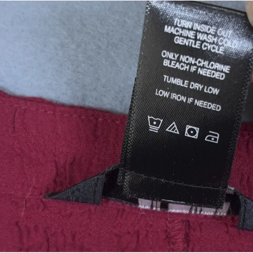 Ali Miles Tunic Blouse Womens 1X Maroon Textured Lightweight Stretch Roll Tab‎